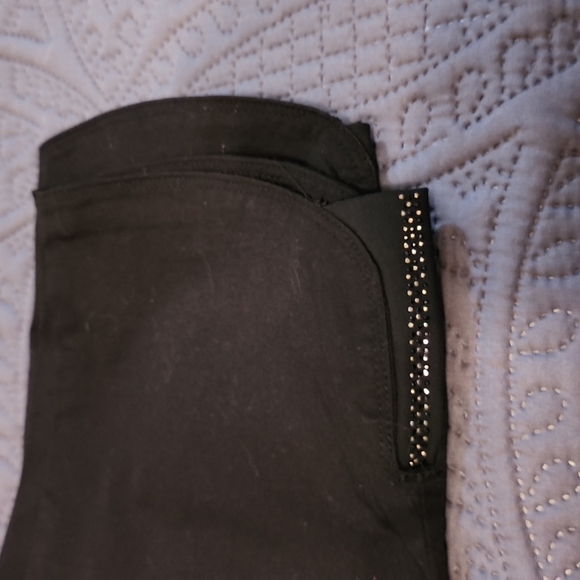 Dkr Capri pants - Picture 5 of 9